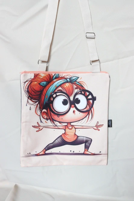 Crossbody placatá cvičenka oranžová