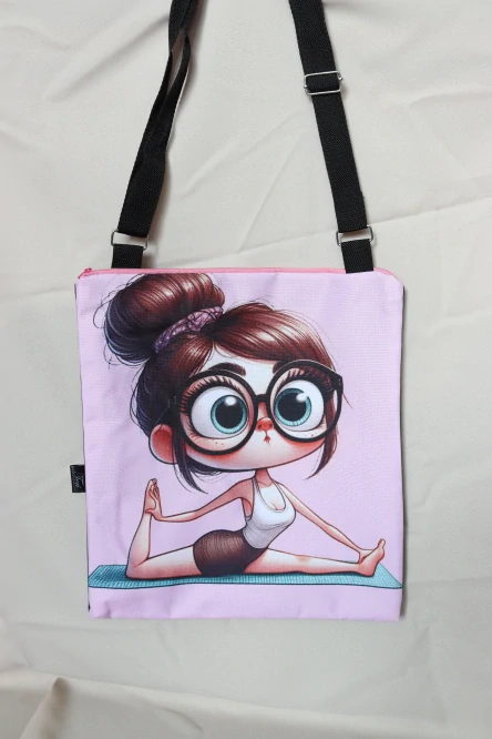 Crossbody placatá cvičenka růžová