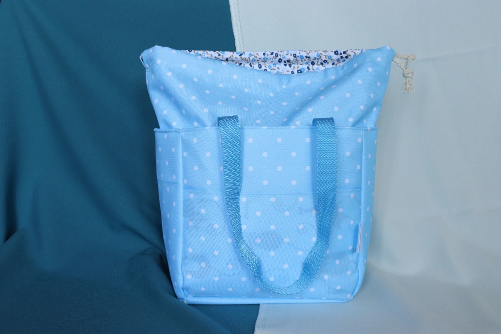 Lunchbag světle modrý s puntíky
